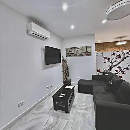 July Modern Loft